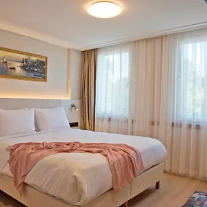 3* Hotel Xloft