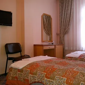 3* Hotel Yalta